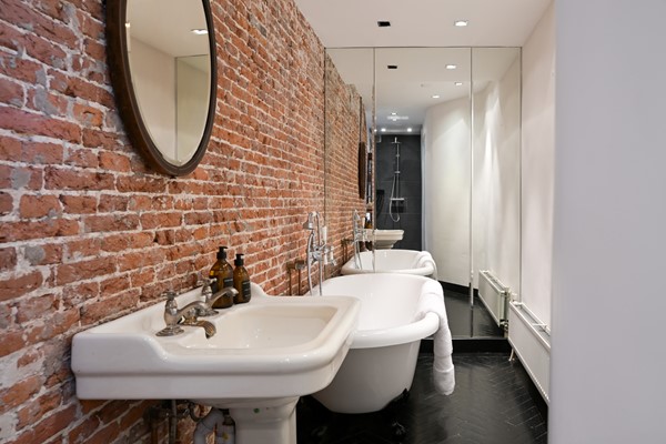 Medium property photo - Oudezijds Voorburgwal 145A, 1012 ES Amsterdam